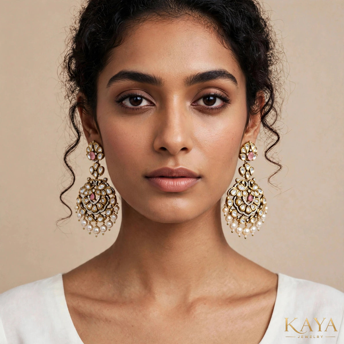 Rukh-e-Mah - 04-model-front.jpg