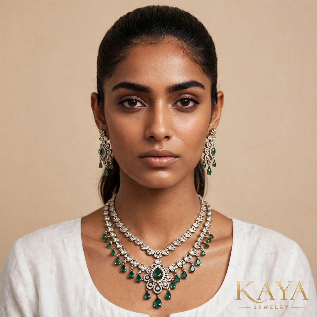 Zumrud-e-Rumi - 04-model-front.jpg